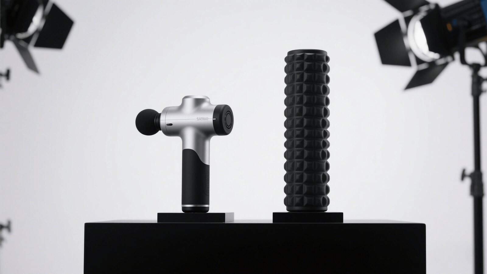 Massage gun vs. Foam Roller: Which Recovery Tool is More Suitable for Your Needs?